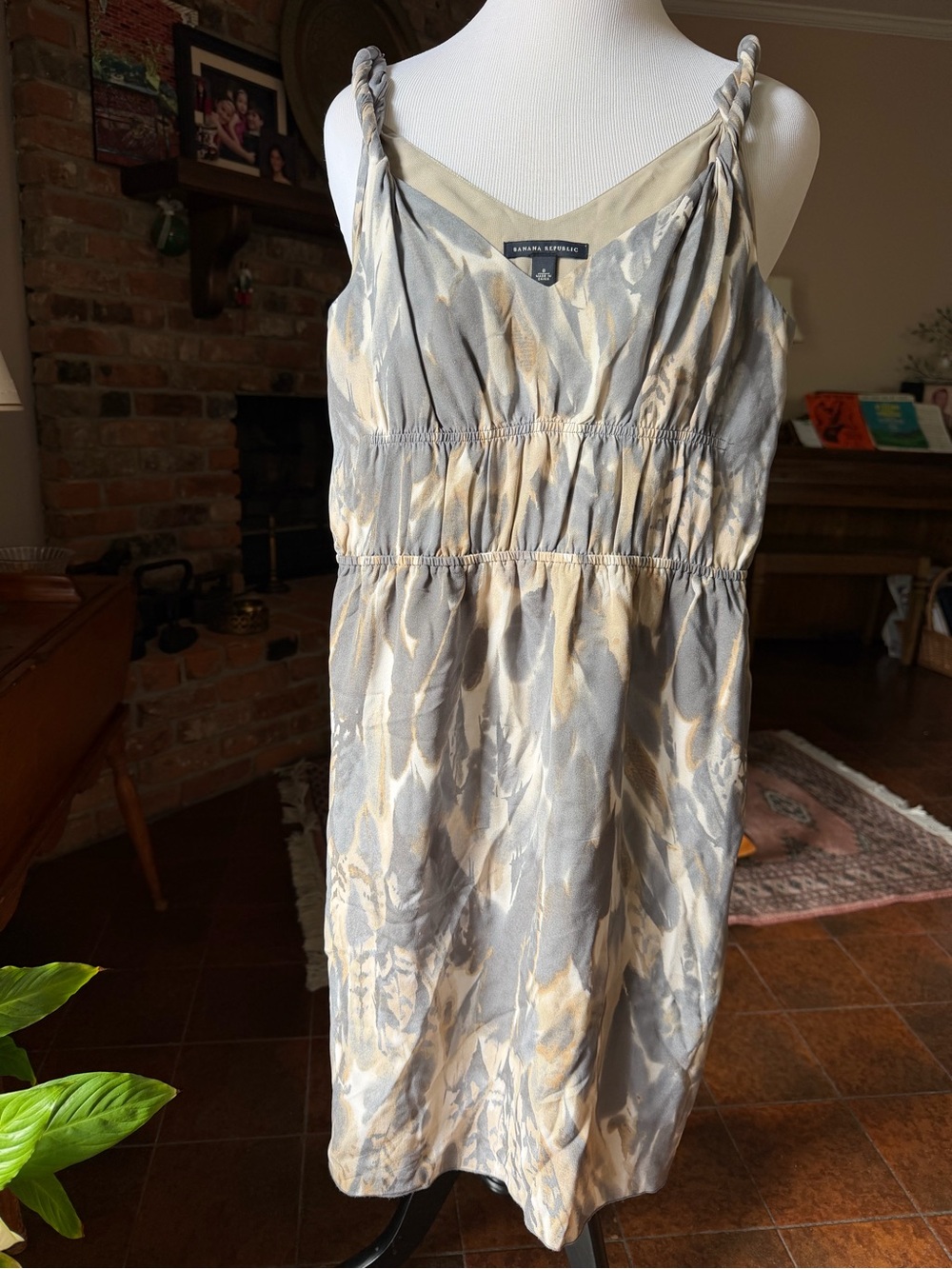 Banana Republic Gray & Cream Twisted-Strap Mini Dress